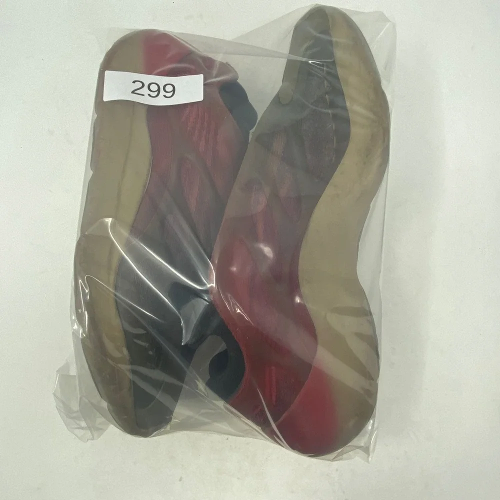 Adidas Yeezy 700 V3 Fade Carbon Red Grey Sneakers GW1814 Mens 11